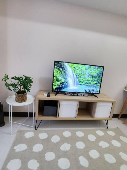 Cosy Executive 1 Bedroom Uptown Parksuites Ultra Fast Internet Manilla Buitenkant foto