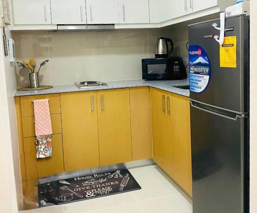 Cosy Executive 1 Bedroom Uptown Parksuites Ultra Fast Internet Manilla Buitenkant foto